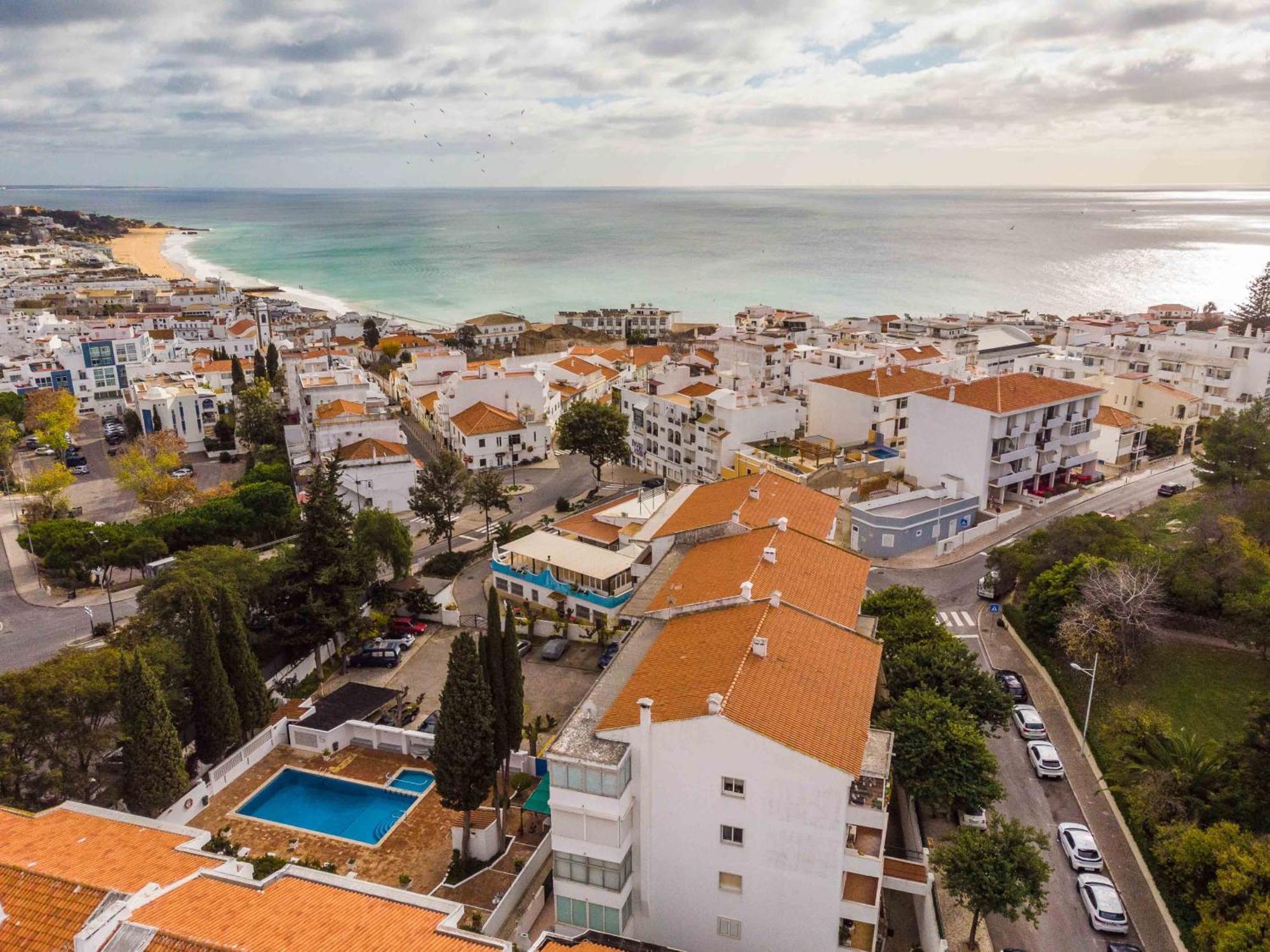 Casa Santa Maria - Sea View - 500M From The Beach - Wifi Албуфейра Екстериор снимка